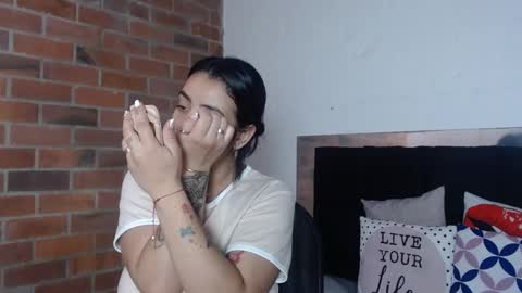 Snapshot of salome__palmer chatting on 25, 11, 2025 online show from 25, 11, 2025