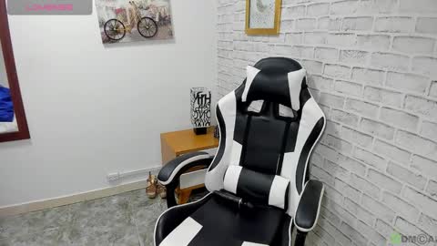 Snapshot of salome_rojas_ chatting on 4, 3, 2026 Salome online show from 4, 3, 2026