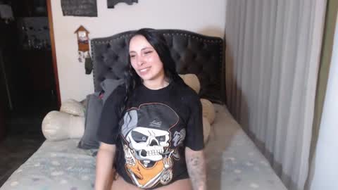 Snapshot of salomefox2 chatting on 8, 5, 2026 yenny online show from 8, 5, 2026