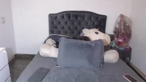 Snapshot of salomefox2 chatting on 21, 7, 2026 yenny online show from 21, 7, 2026