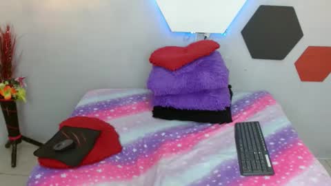 Snapshot of salomeswet chatting on 6, 1, 2025 martina online show from 6, 1, 2025