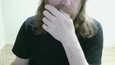 Saltimbanquier  Salt  ou  Banquier  online show from 29, 3, 2026