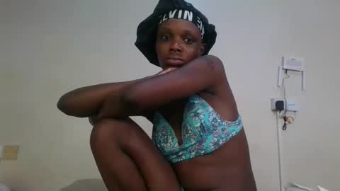 Snapshot of saltysugar20 chatting on 13, 5, 2026 Sugarbabe online show from 13, 5, 2026