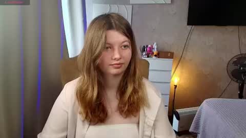 Snapshot of salut_love chatting on 13, 6, 2026 Ruby online show from 13, 6, 2026
