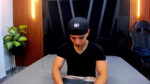 SALVATORE online show from 23, 1, 2025