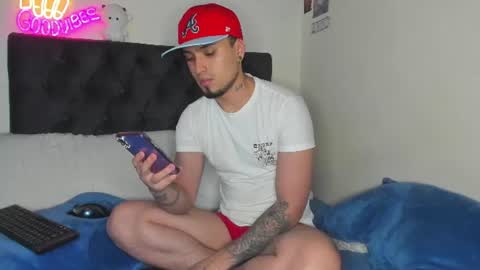 Snapshot of salvatore_dereck chatting on 14, 7, 2026 online show from 14, 7, 2026