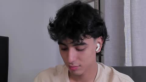 salvatore  online show from 19, 1, 2025