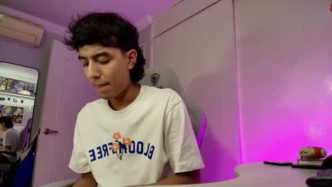 salvatore_montt online show from 15, 9, 2025