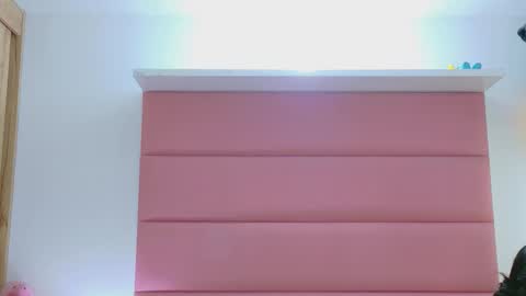 sam_and_lisa_ online show from 6, 11, 2025