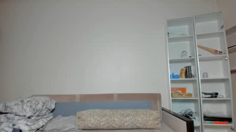 BACK IN 2 WEEKS online show from 2, 2, 2025