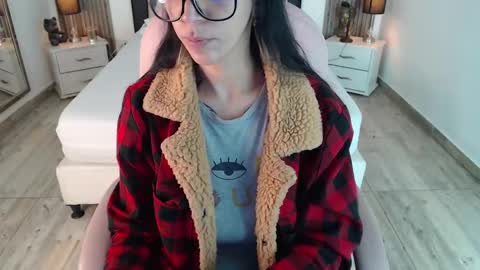 Snapshot of sam_mansson66 chatting on 13, 1, 2025 SAM MANSON online show from 13, 1, 2025
