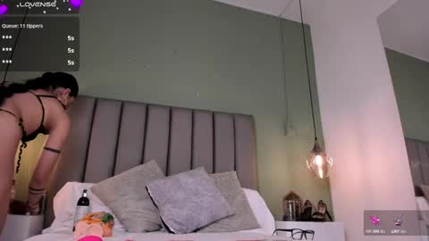  Samantha  online show from 10, 3, 2025