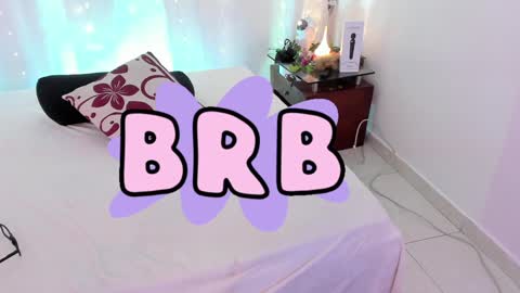 Snapshot of samanta_roberts1 chatting on 19, 12, 2024 Samanta online show from 19, 12, 2024