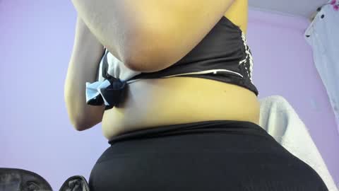 Snapshot of samanta_roberts1 chatting on 10, 1, 2025 Samanta online show from 10, 1, 2025