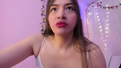 Snapshot of samanta_roberts1 chatting on 9, 2, 2025 Samanta online show from 9, 2, 2025