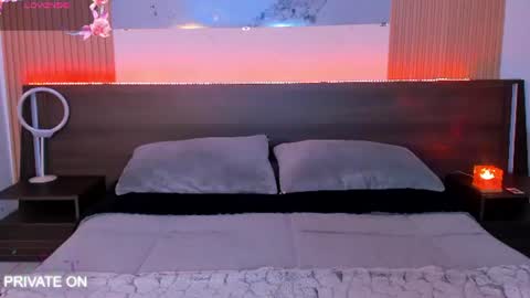 Snapshot of samantha_moons chatting on 23, 6, 2026 samantha_moons online show from 23, 6, 2026