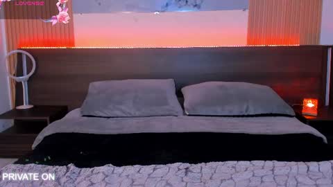 Snapshot of samantha_moons chatting on 2, 7, 2026 samantha_moons online show from 2, 7, 2026