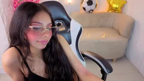 Snapshot of samantha_tx_ chatting on 9, 7, 2026 Samantha online show from 9, 7, 2026