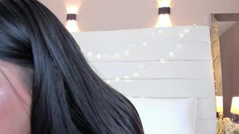  Samanthaa online show from 17, 11, 2025