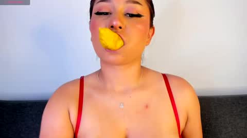 Snapshot of samanthaa_black chatting on 7, 6, 2026 Sam online show from 7, 6, 2026