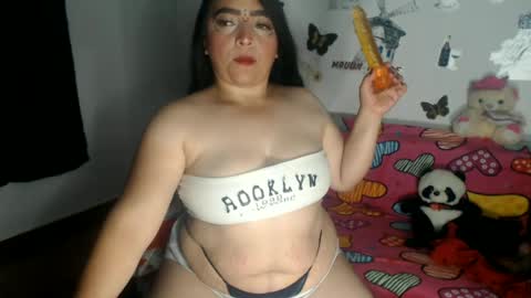 Snapshot of samanthakler17 chatting on 25, 6, 2026 samantha online show from 25, 6, 2026