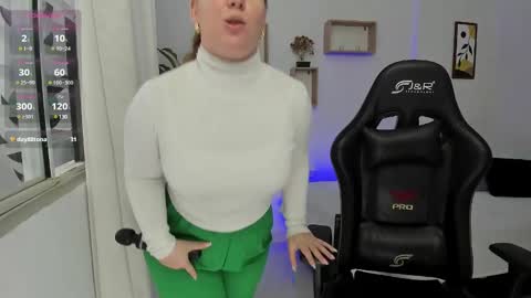 Samantha samy online show from 11, 1, 2025