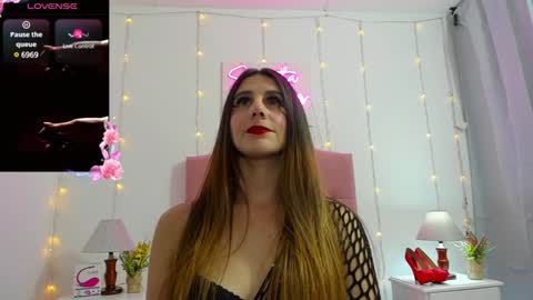 Snapshot of samanthamillher1 chatting on 3, 1, 2025 Samy online show from 3, 1, 2025