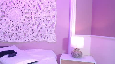 Samantha  online show from 11, 1, 2025