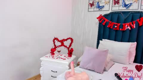 Samara Warren online show from 14, 2, 2025