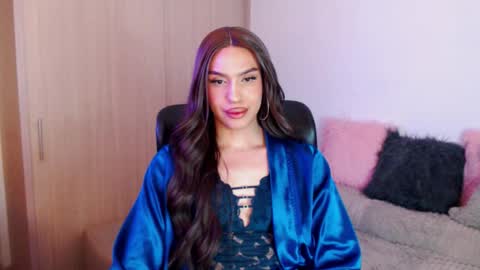 Samara Silex online show from 20, 10, 2025