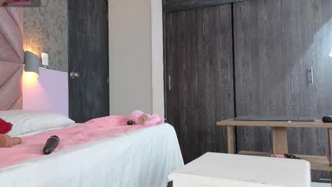 Sara  online show from 20, 3, 2026