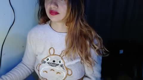 samatha_squirts online show from 15, 10, 2025