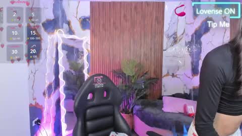 Snapshot of samcielo_tay chatting on 24, 5, 2026 sam online show from 24, 5, 2026