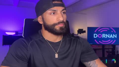 Snapshot of samdornan chatting on 29, 12, 2024 Sam Dornan online show from 29, 12, 2024