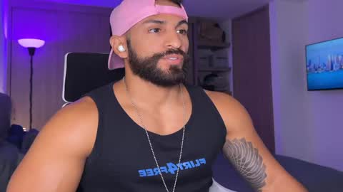 Snapshot of samdornan chatting on 13, 1, 2025 Sam Dornan online show from 13, 1, 2025