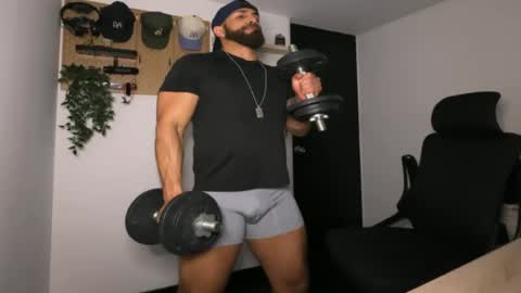 Snapshot of samdornan chatting on 8, 2, 2026 Sam Dornan online show from 8, 2, 2026