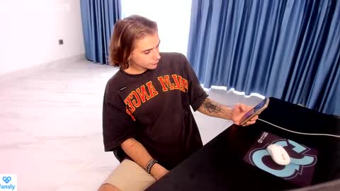 Snapshot of samgorgeous chatting on 17, 2, 2025 Fansly - Top4fans online show from 17, 2, 2025