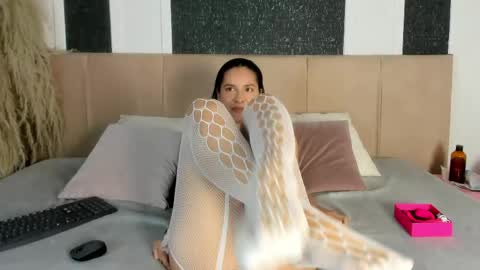 Snapshot of sammaraa_sun chatting on 28, 5, 2026 sammaraa_sun online show from 28, 5, 2026