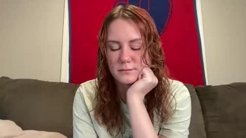 Snapshot of sammieplays chatting on 30, 4, 2026 Playful Sammie online show from 30, 4, 2026