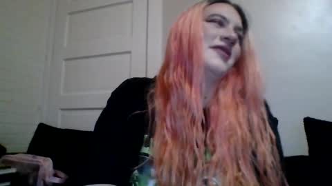 Snapshot of sammisells710 chatting on 16, 5, 2026 sammisells710 online show from 16, 5, 2026