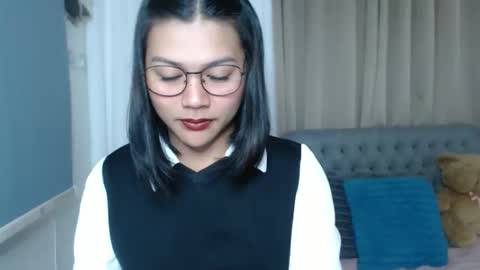 Snapshot of sammypretty19 chatting on 19, 2, 2026 im throat fucker online show from 19, 2, 2026