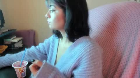   online show from 23, 9, 2025