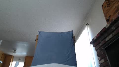 Snapshot of samthebully chatting on 15, 5, 2026 SamTheBully online show from 15, 5, 2026