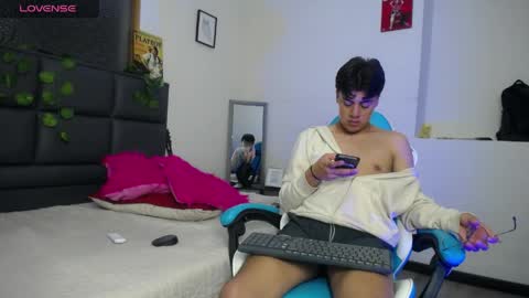 samuel_dark online show from 11, 4, 2026