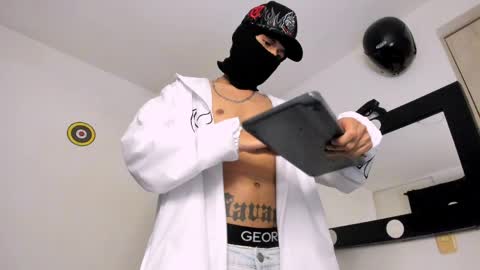   online show from 5, 4, 2026