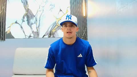 SAMUEL online show from 8, 4, 2026