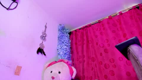 Snapshot of samy_ice chatting on 7, 7, 2026 samy_ice online show from 7, 7, 2026
