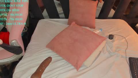 Find me at  when im offline here. online show from 31, 12, 2024