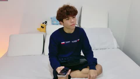Snapshot of samy_twink chatting on 18, 7, 2026 Sammy online show from 18, 7, 2026
