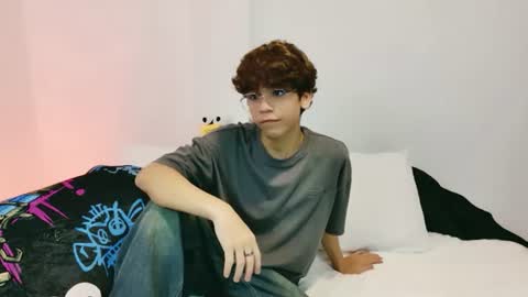 Snapshot of samy_twink chatting on 19, 7, 2026 Sammy online show from 19, 7, 2026